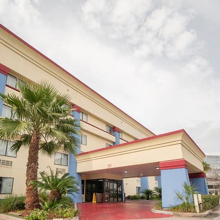 Oyo Townhouse Houston Airport North Hotel Luaran gambar