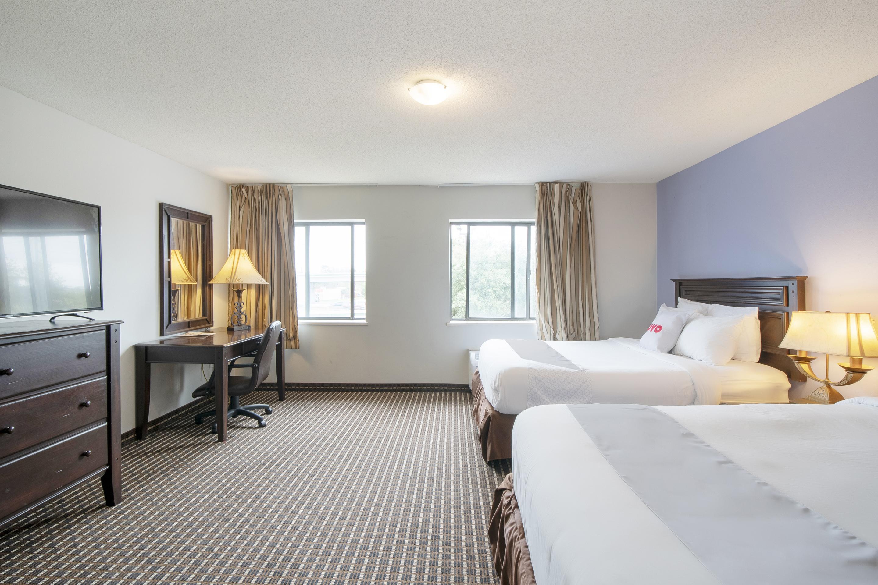 Oyo Townhouse Houston Airport North Hotel Luaran gambar