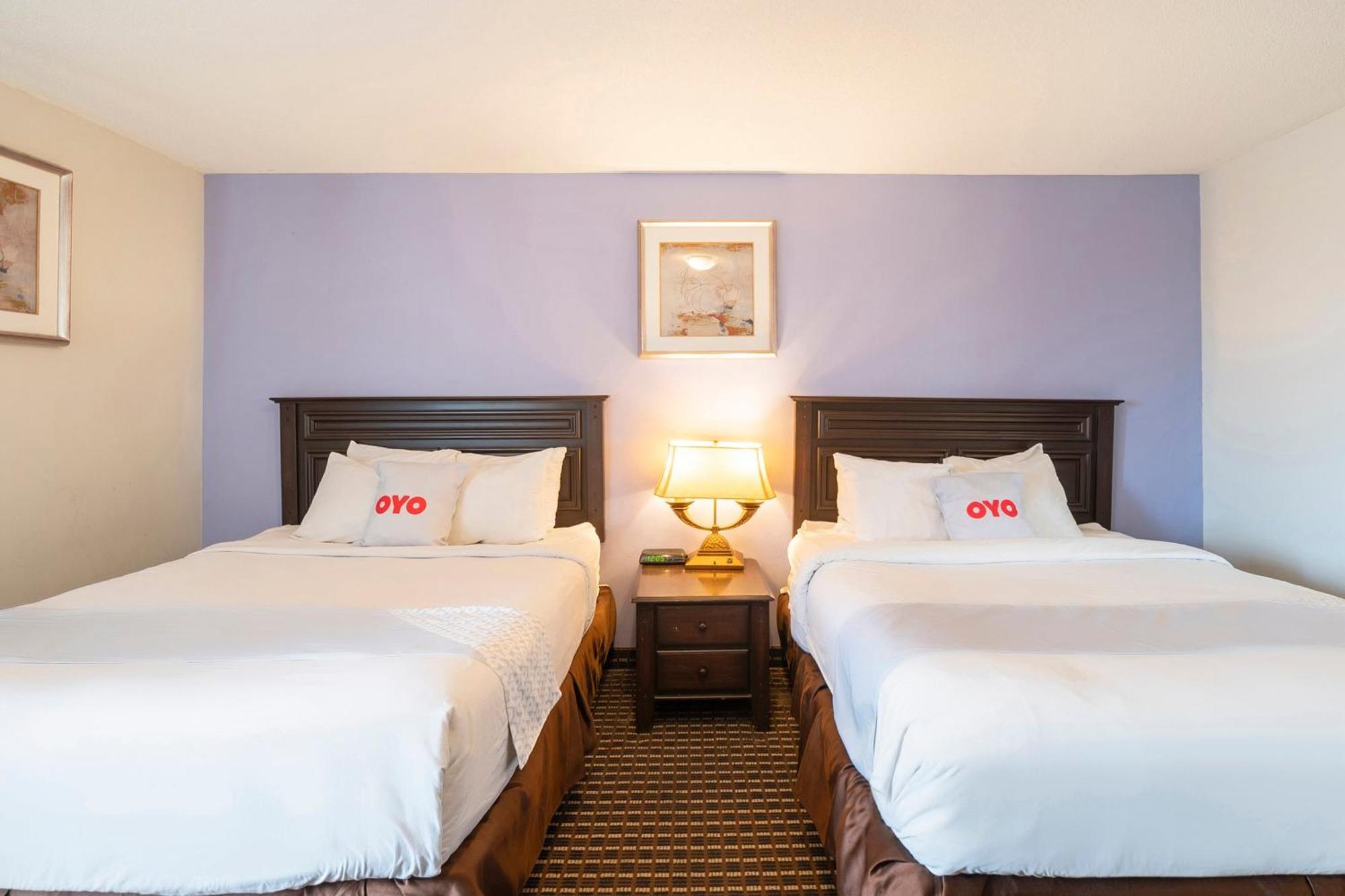 Oyo Townhouse Houston Airport North Hotel Luaran gambar